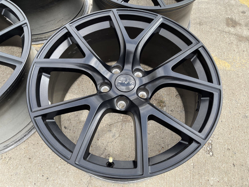20" 20x10 Jeep Grand Cherokee SRT Trackhawk SRT8 OEM 9173 black wheels rims Texas Truck Tire