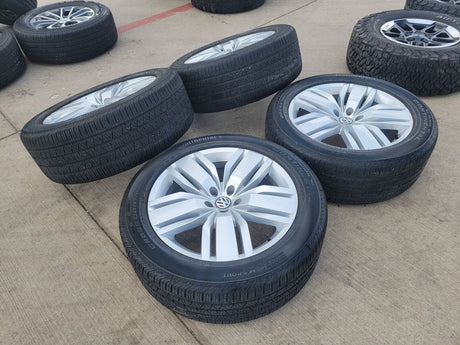 20" VW Atlas OEM wheels rims tires gray 70029 Audi Q7 Q8 2020 2021 2022 2023 Texas Truck Tire