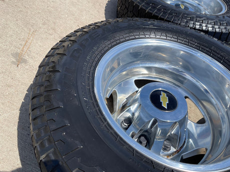 17" Chevy Silverado GMC Sierra 3500 Dually rims wheels OEM 5519 5520 8094 Texas Truck Tire