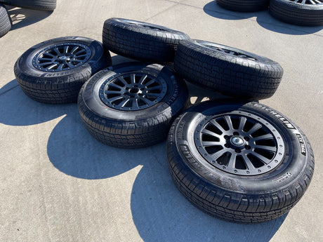 (5) 18" INEOS Grenadier OEM Black wheels rims tires beadlock 2024 2025 2026 NEW Texas Truck Tire