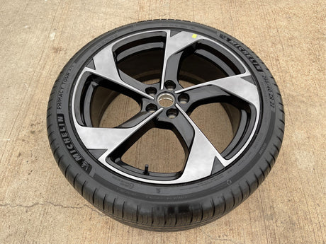 22" 22x9.5 Lucid Gravity OEM Grand Touring wheel rim 5x120 2024 2025 2026 FRONT Texas Truck Tire