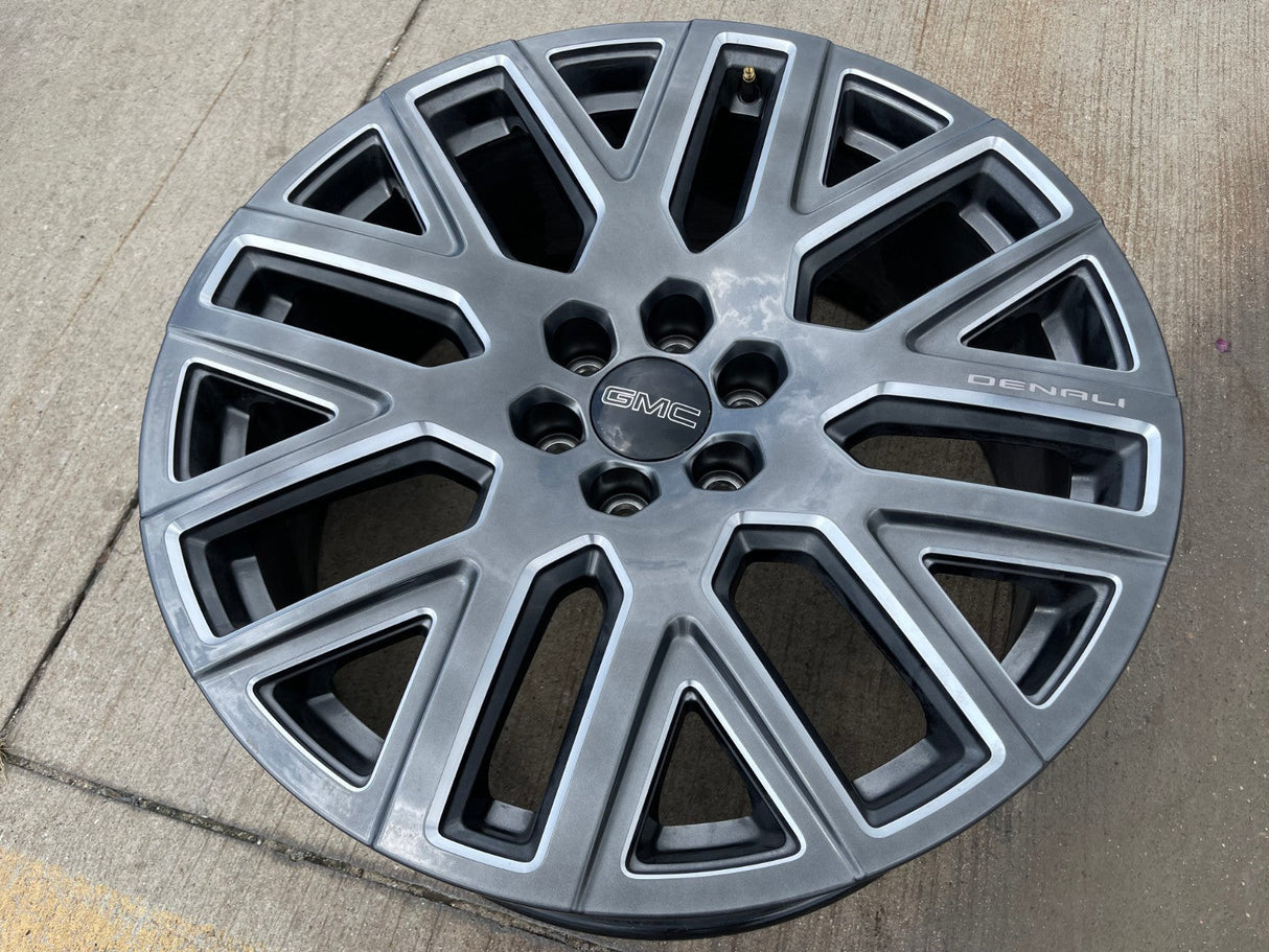 24" GMC Yukon Sierra DENALI OEM wheel rim 2022 2023 2024 2025 2026 NEW Texas Truck Tire