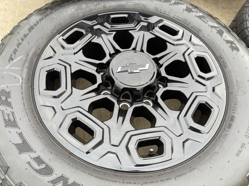 20" Chevy Silverado Trail Boss GMC AT4 2500 OEM 5946 wheels rims 2024 2025 2026 Texas Truck Tire