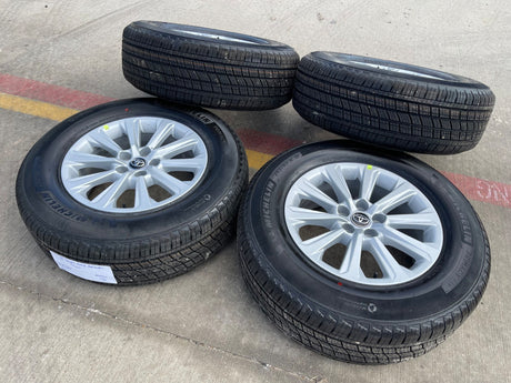 18" Toyota Grand Highlander OEM 10525 wheels rims tires Lexus TX350 NEW MICHELIN Texas Truck Tire