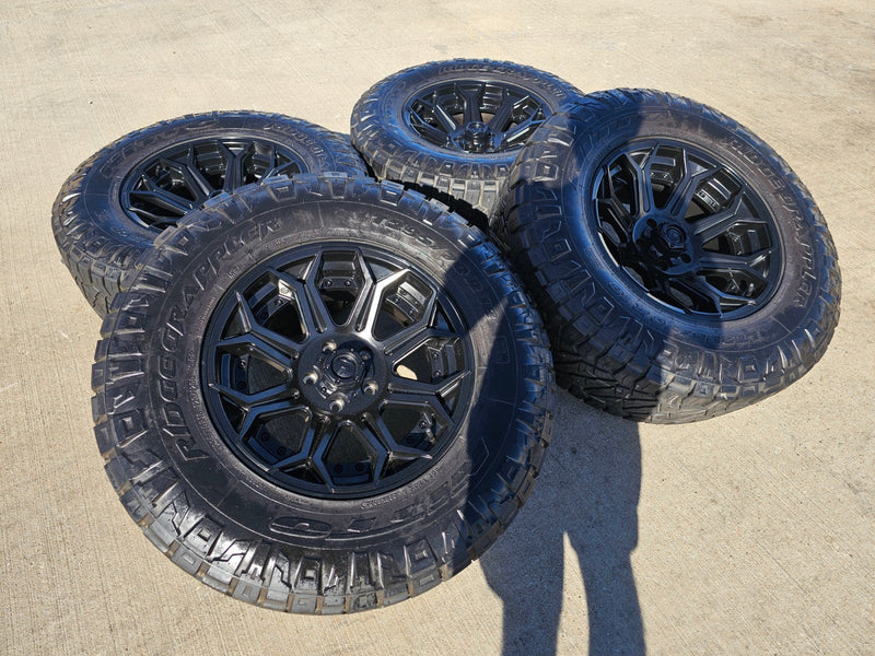 18x9 Fuel Siege D706 Jeep Sequoia black wheels rims -12 NITRO Texas Truck Tire
