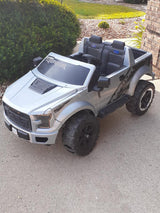 Silver Replacement Tailgate for Ford F-150 Trucks with Durable Reinforced Construction