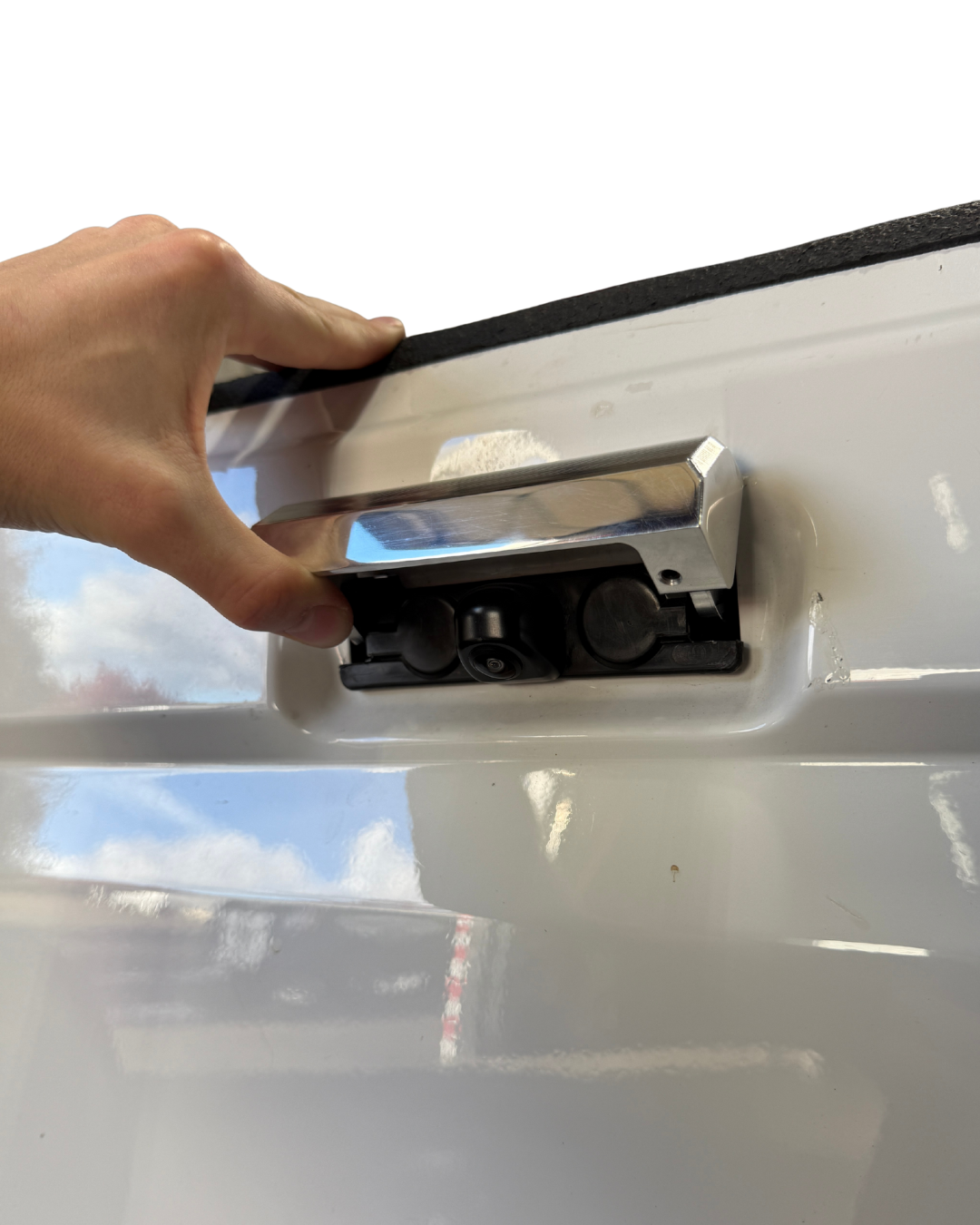 Billet Aluminum Tailgate Handle w/ Optional Backup Camera – 1987–1997 Ford F-Series OBS Solutions LLC