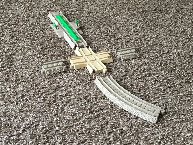 Trackmaster Crossover Railway Track for Toy Trains