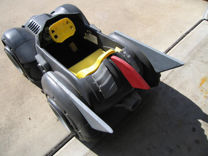 6V Battery-Powered Kids Ride-On Car Bat-Man Style with Cool Black Fins