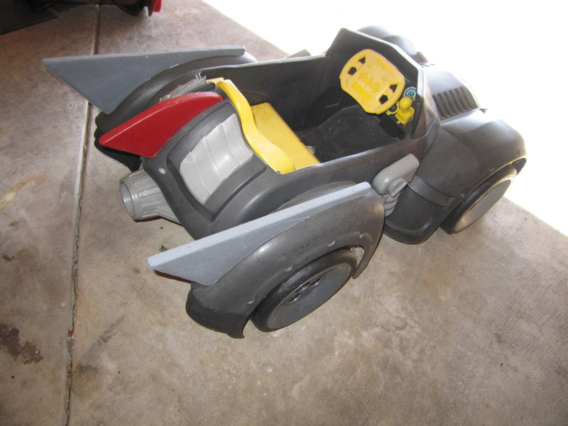 6V Battery-Powered Kids Ride-On Car Bat-Man Style with Cool Black Fins