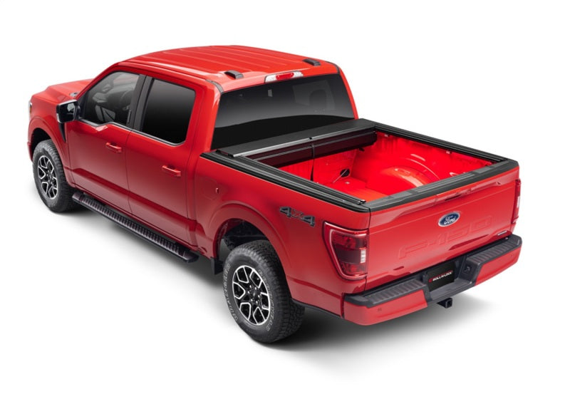 Roll-N-Lock 20-22 Jeep Gladiator (w/Trail Rail Sys - 60in Bed) M-Series XT Retractable Tonneau Cover