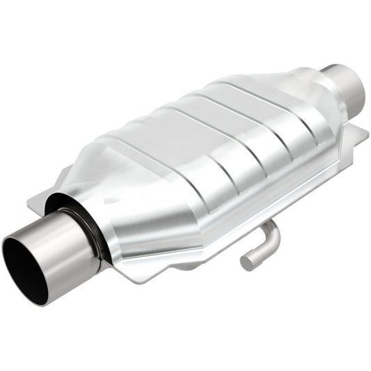 MagnaFlow Conv Universal 2.5in Inlet 2.5in Outlet 16in Length 6.375in Width