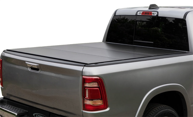 Access LOMAX Tri-Fold Cover 2020 Jeep Gladiator 5ft Box (w/ Trail Rail) Black Matte