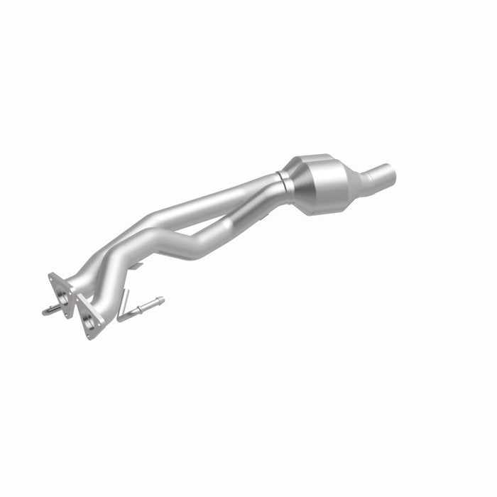 MagnaFlow Conv DF 07 VW Touareg 3.6L Rear