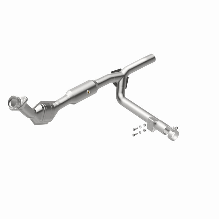 Magnaflow 01-03 Ford F150 XL/XLT V6 4.2L OEM Grade / EPA Compliant Direct-Fit Catalytic Converter