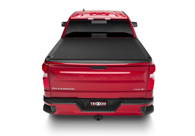 Truxedo 20-21 GMC Sierra & Chevrolet Silverado 1500 (New Body) w/CarbonPro 5ft 9in Sentry CT Cover