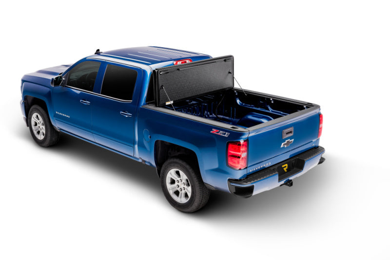 UnderCover 07-13 Chevy Silverado 1500 / 07-04 Silverado 2500 HD 6.5ft Flex Bed Cover