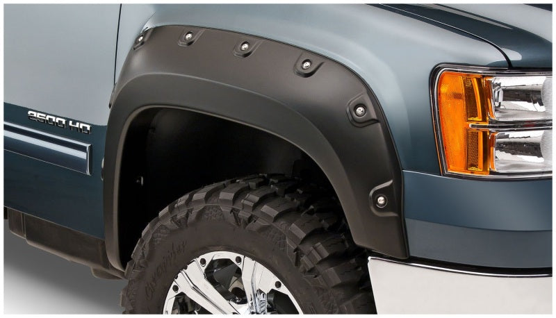 Bushwacker 11-14 GMC Sierra 2500 HD Boss Pocket Style Flares 2pc - Black