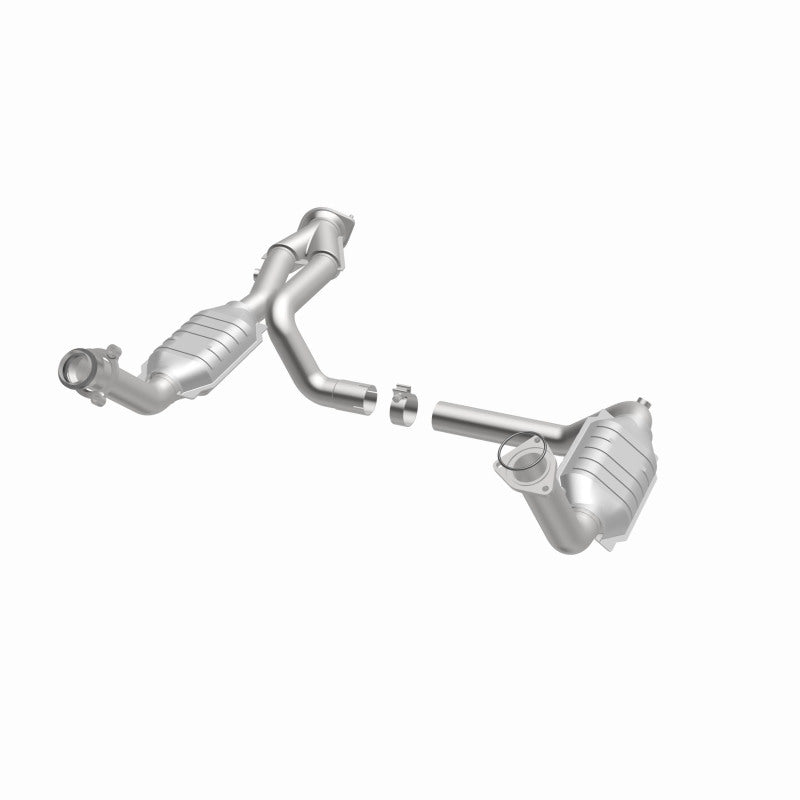 MagnaFlow Conv DF 02-06 Cadillac Truck. 8 5.3L Dual Conv. Y-Pipe Assy 2wd/Chevy Truck 99-07