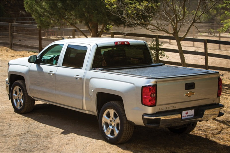 Pace Edwards 16-22 Nissan Titan/Titan Xd Switchblade Tonneau Cover