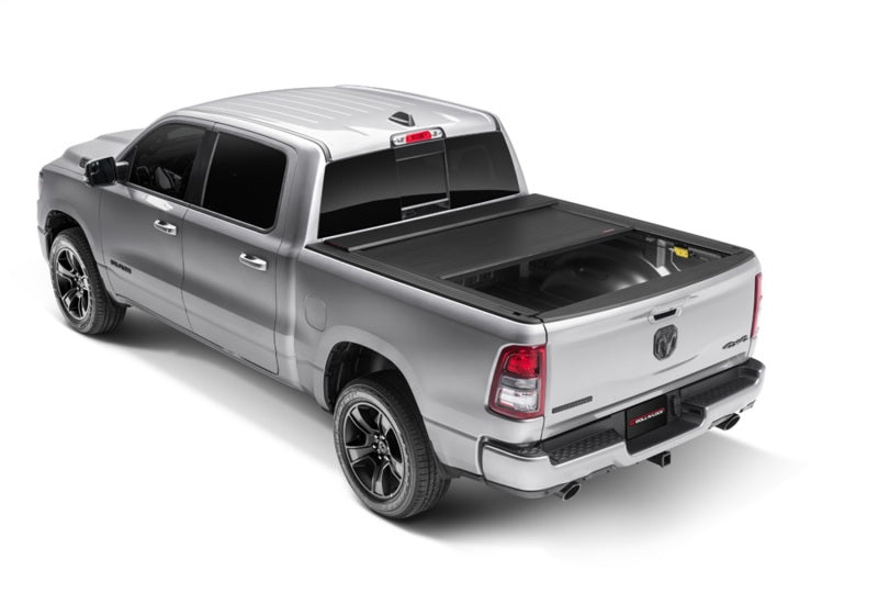 Roll-N-Lock 19-22 RAM 1500 (w/o Swing Gate - 76.3in. Bed) E-Series XT Retractable Tonneau Cover