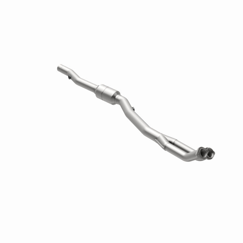 MagnaFlow Conv DF 96-97 BMW 840 4.4L Passenger Side