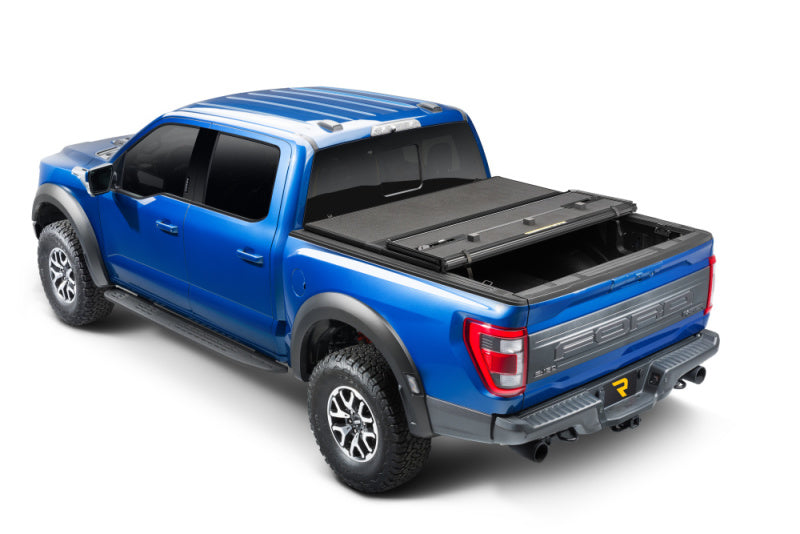 Extang 22-23 Nissan Frontier (6ft. 1in. Bed) Solid Fold ALX