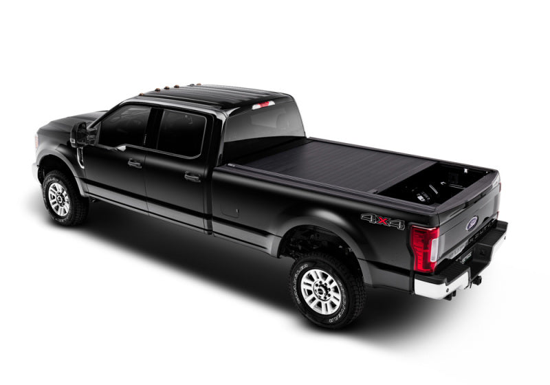 Retrax 17-18 Super Duty F-250-350 Short Bed w/ Stake Pocket (Aluminum Cover) RetraxPRO MX