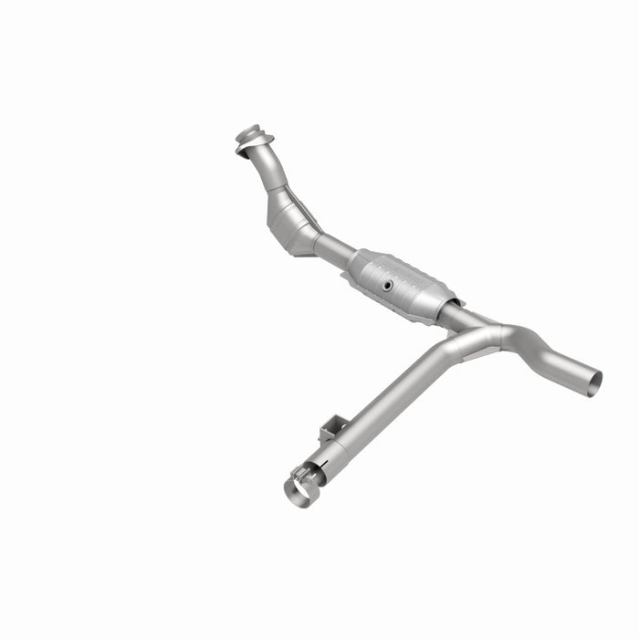 MagnaFlow Conv DF 99-00 F-150 4.2L V6 2WD P/