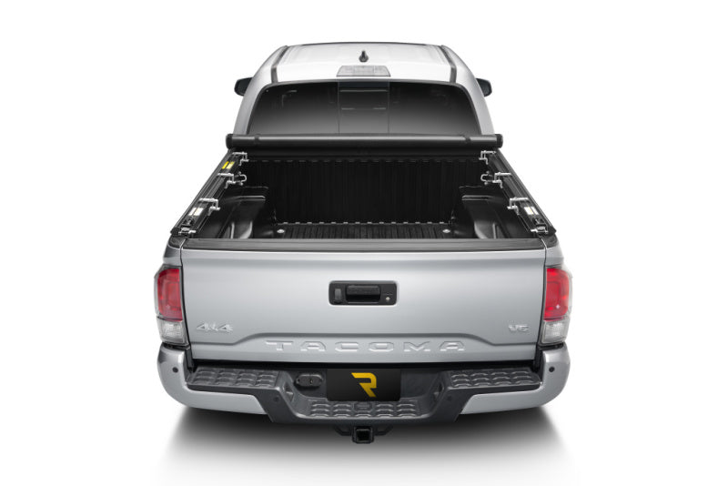 Truxedo 07-13 Toyota Tundra w/Track System 5ft 6in TruXport Bed Cover