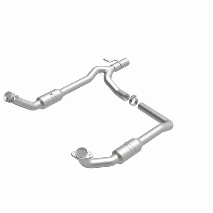 Magnaflow Conv DF 2009-2012 E-150 5.4 L Underbody