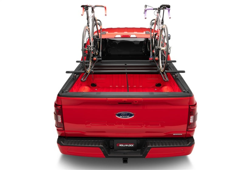 Roll-N-Lock 19-22 RAM 1500 (w/o Swing Gate - 76.3in. Bed) E-Series XT Retractable Tonneau Cover