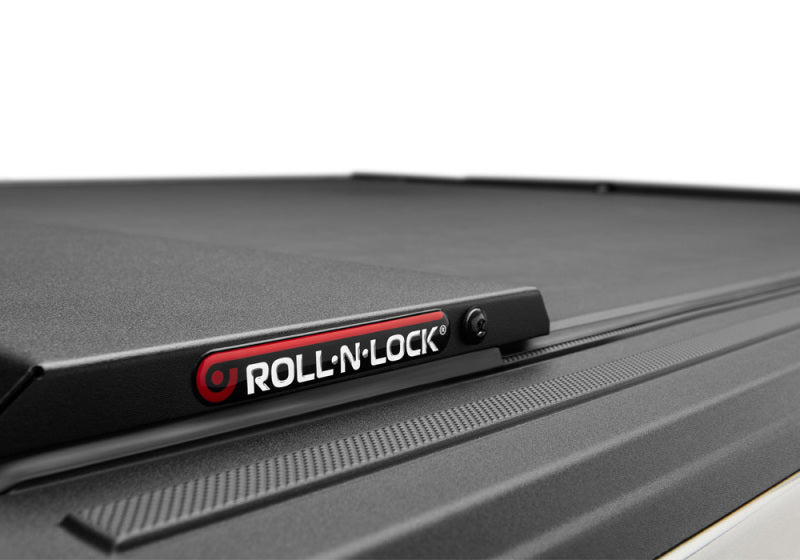 Roll-N-Lock 21-22 Ford F150 (w/o OE Cargo Tracks - 97.6in. Bed) M-Series Retractable Tonneau Cover