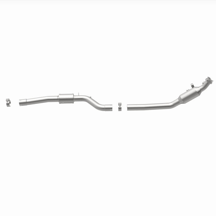 Magnaflow Conv DF 2013-2017 SL550 V8 4.6 OEM Underbody