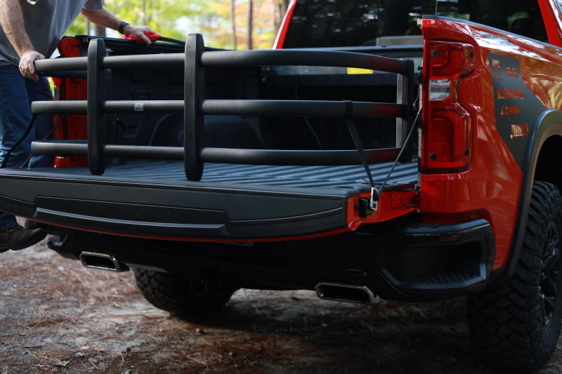 AMP Research 20-23 Chevrolet/GMC Silverado/Sierra 1500 (No Multipro Tailgt) Bedxtender HD Max - Blk