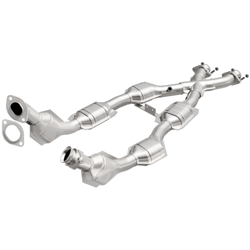 MagnaFlow Conv DF 96-98 Mustang 4.6L 6-Cats