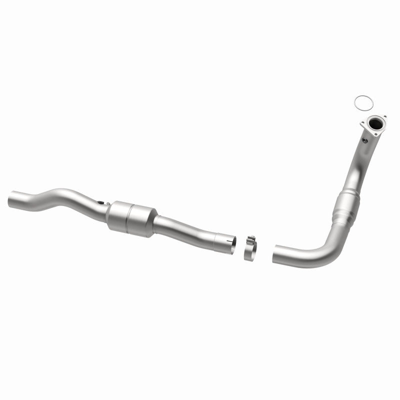 MagnaFlow Conv DF 01-02 2500HD 8.1 Driver Side