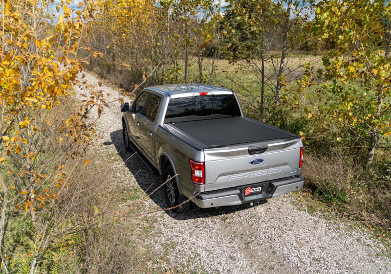 BAK 88-13 Chevy Silverado/GM Sierra Revolver X4s 6.6ft Bed Cover (2014 HD /2500 /3500)