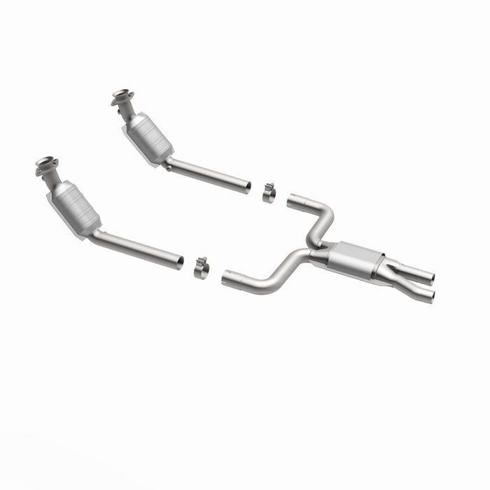 MagnaFlow Direct fit Catalytic Converter, Lincoln 03-06 8 3.9L; Y Pope Assy