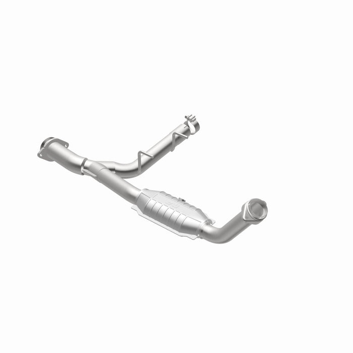 MagnaFlow Conv DF 03-05 Ford Expedition/05-06 Lincoln Navigator 5.4L P/S