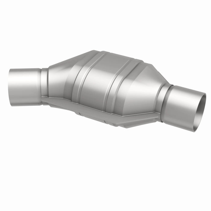 MagnaFlow Conv Univ 2.25inch Angled Inlet 50 Sta