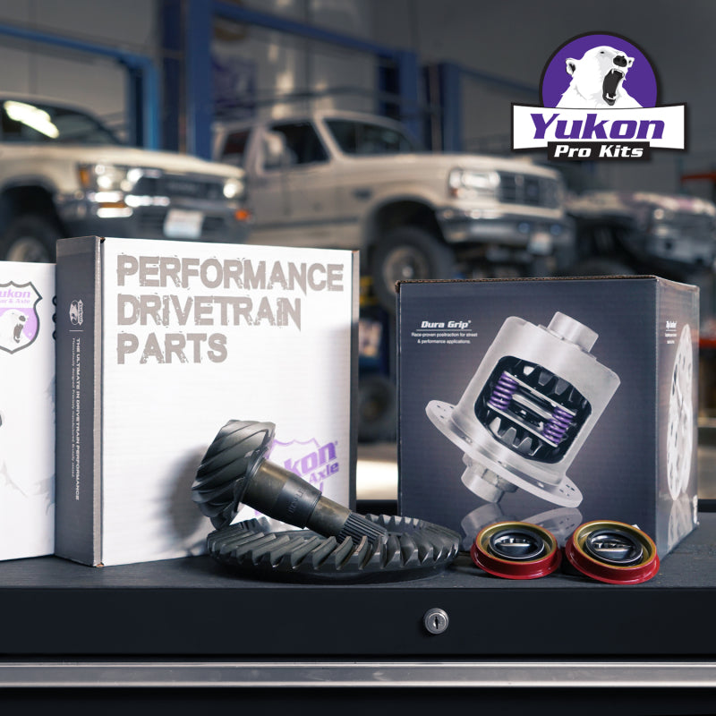 Yukon 8.6in GM 4.88 Rear Ring & Pinion Install Kit 30 Spline Positraction Axle Bearings and Seals