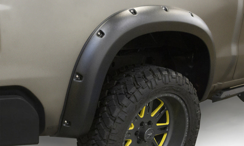 Lund 19-22 GM Silverado RX-Rive Textured Elite Series Fender Flares w/Black Bolts - Black 2pc Rear