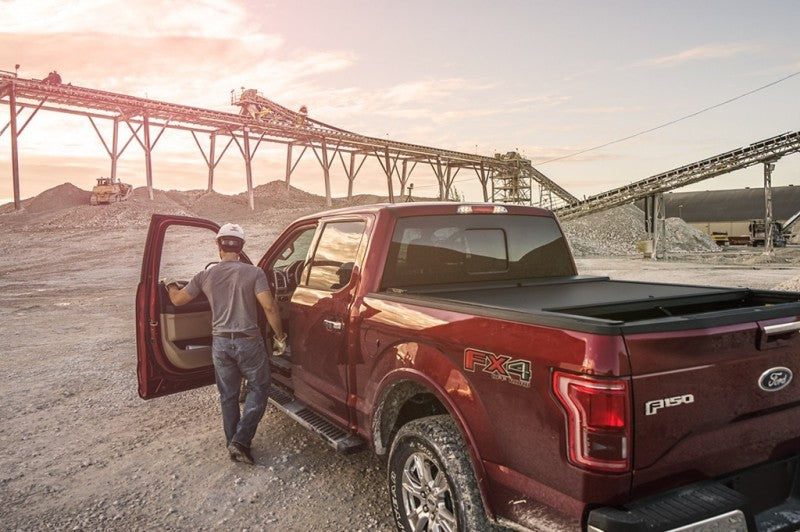 Roll-N-Lock 08-16 Ford F-250/F-350 Super Duty SB 80-1/4in A-Series Retractable Tonneau Cover