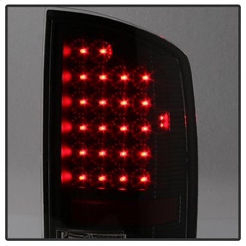xTune Dodge Ram 02-06 1500 / Ram 2500/3500 03-06 LED Tail Light Black ALT-JH-DR02-LED-BK