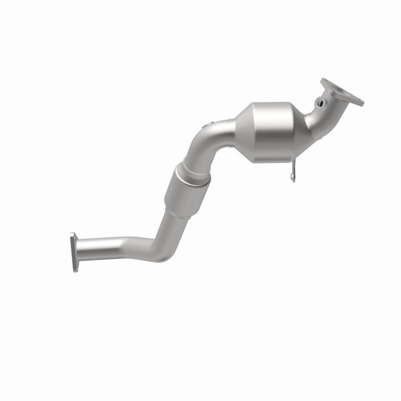 MagnaFlow Conv DF 07 VW Touareg 3.6L Rear close