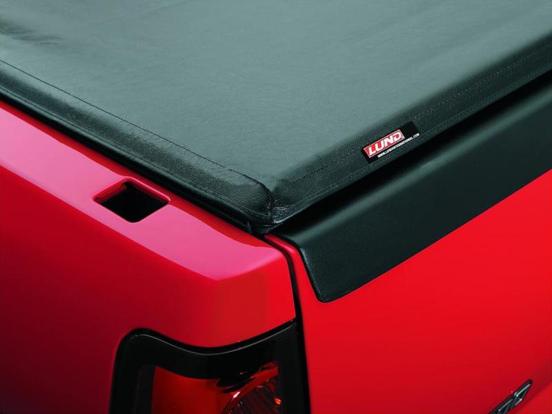 Lund 82-11 Ford Ranger (6ft. Bed) Genesis Roll Up Tonneau Cover - Black