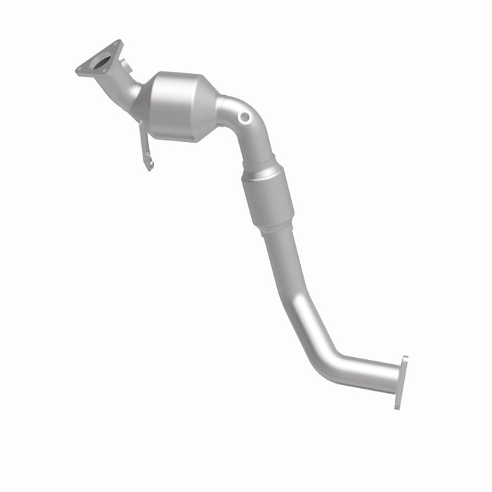 MagnaFlow Conv DF 07 VW Touareg 3.6L Rear close