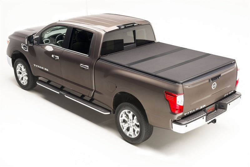 Extang 17-19 Nissan Titan (5ft 6in) (w/Rail System) Solid Fold 2.0