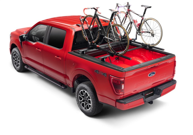 Roll-N-Lock 21-22 Ford F150 (67.1in. Bed Length) A-Series XT Retractable Tonneau Cover